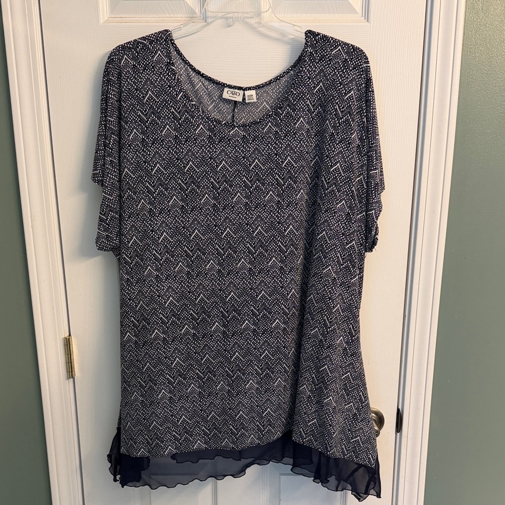 Navy Chevron Print Short Sleeve Tunic with Chiffon Hem